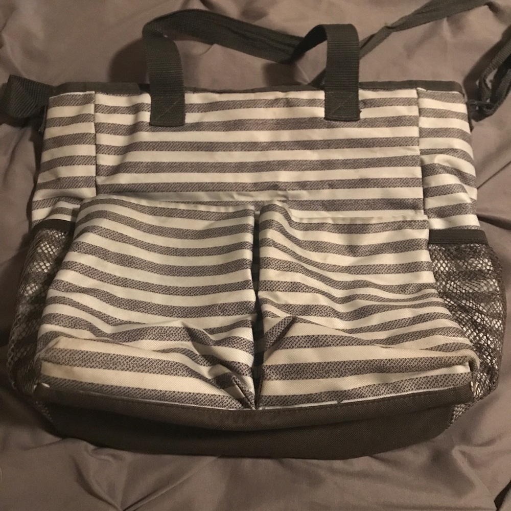 Thirty one cross body organizing tote